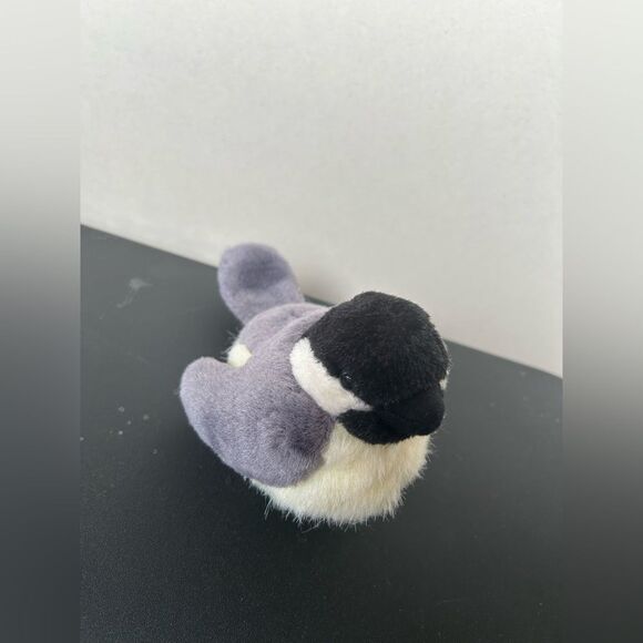 Wild Republic Audubon Birds Black-Capped Chickadee plush - Picture 2 of 8